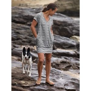 Title Nine Mini Dress XS Black White Hiolani Stripe Short Sleeve V-Neck Athletic